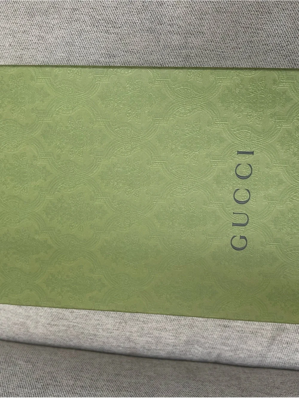 Gucci Beige Canvas Low-Top Sneakers with Green & Red Stripe
